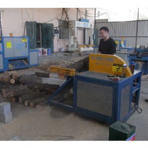 四川省廣元市-圓木截斷280高-加工現(xiàn)場